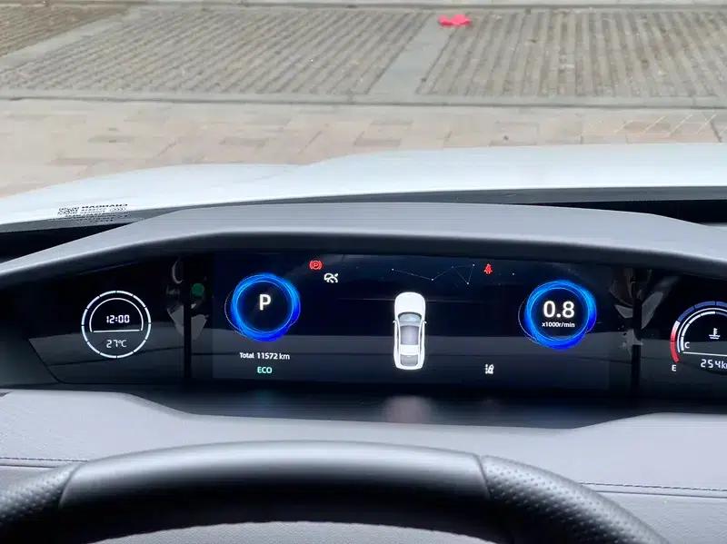 Changan UNI-V 2024 1.5T Premium Sport — миниатюра 19