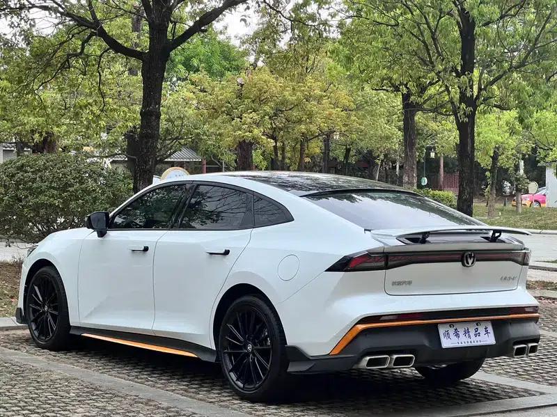 Changan UNI-V 2024 1.5T Premium Sport — миниатюра 5