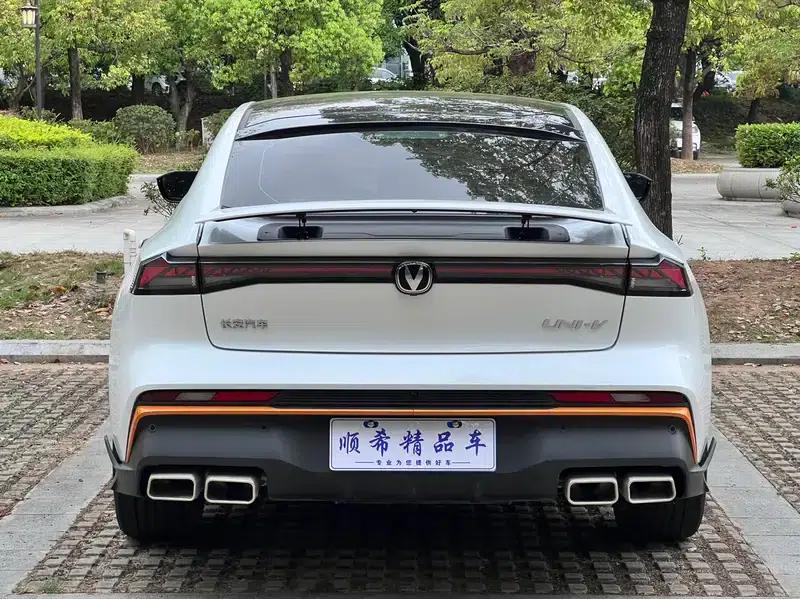 Changan UNI-V 2024 1.5T Premium Sport — миниатюра 6