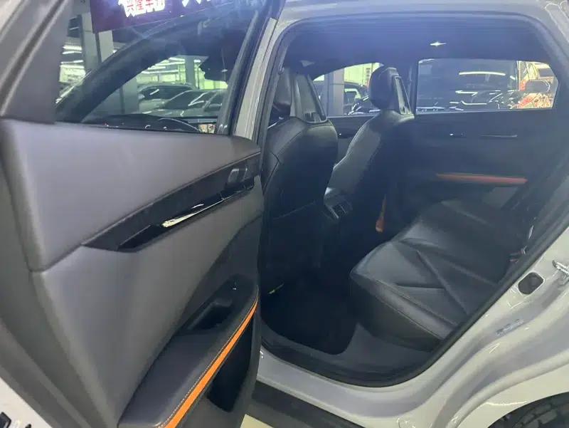 Changan UNI-V 2023 1.5T Smart Navigation Edition — миниатюра 11