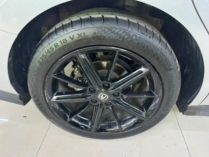 Changan UNI-V 2023 1.5T Smart Navigation Edition — миниатюра 7