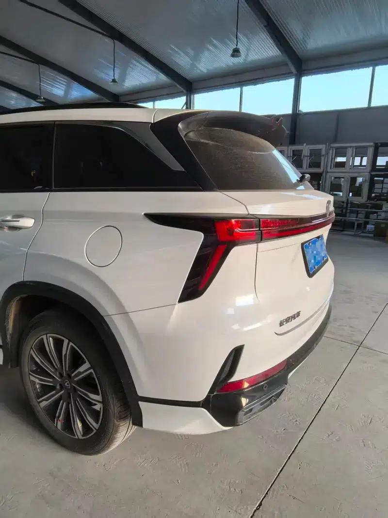 Changan CS75 PLUS 2025 Model, Third Generation, Champion Edition, 1.5T Automatic Sporty Type — миниатюра 3