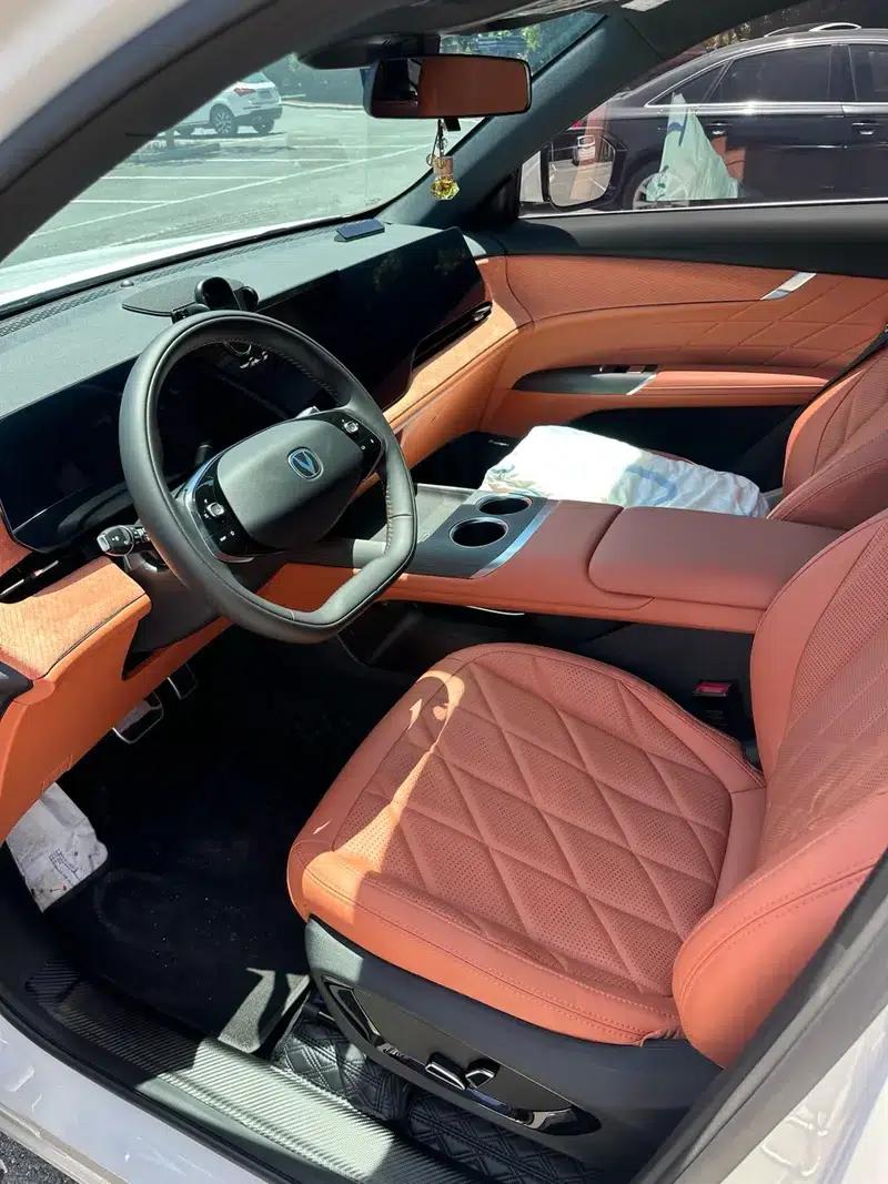 Changan CS75 PLUS 2025 Fourth Generation Ultra 2.0T New Blue Whale Smart Engine Edition — миниатюра 4