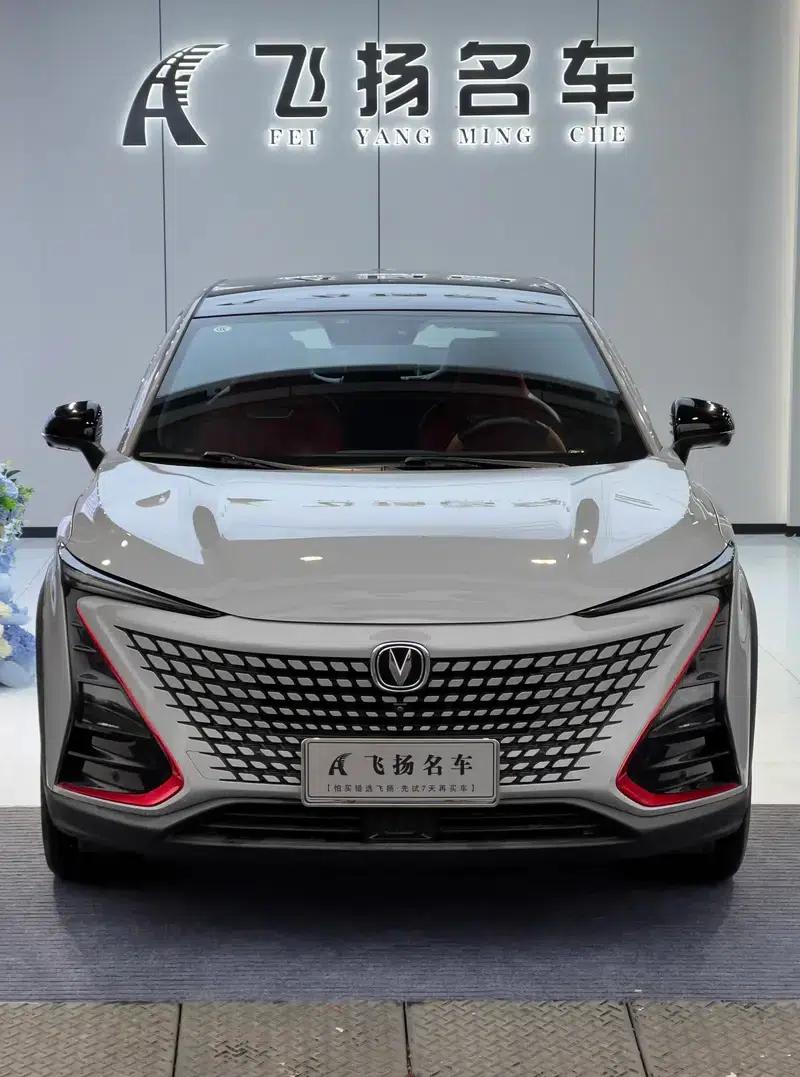 Changan UNI-T 2021 1.5T Premium Edition — миниатюра 2