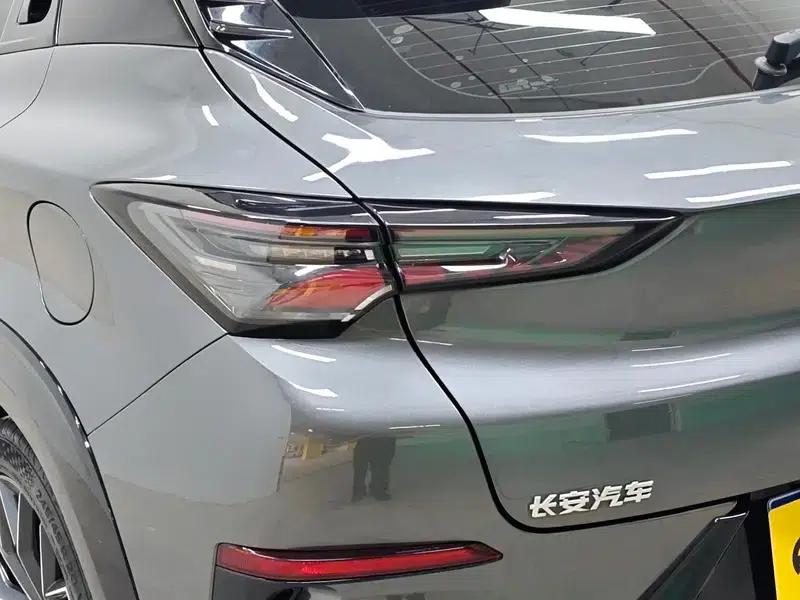 Changan UNI-T 2022 1.5T Flagship Edition — миниатюра 13
