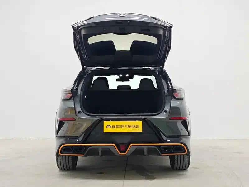 Changan UNI-T 2022 1.5T Flagship Edition — миниатюра 20