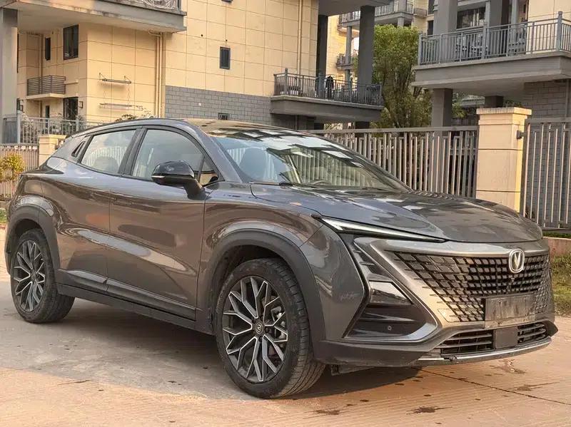 Changan UNI-T 2022 1.5T Premium Edition — миниатюра 3