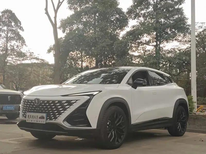 Changan UNI-T 2021 1.5T Sport Flagship Edition — миниатюра 1