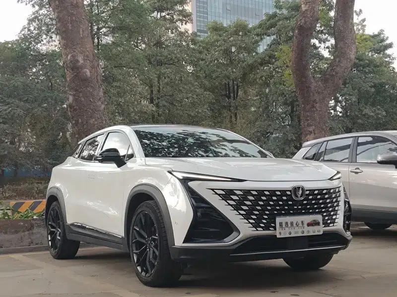Changan UNI-T 2021 1.5T Sport Flagship Edition — миниатюра 3
