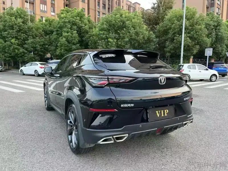 Changan UNI-T 2021 1.5T Premium Edition — миниатюра 3