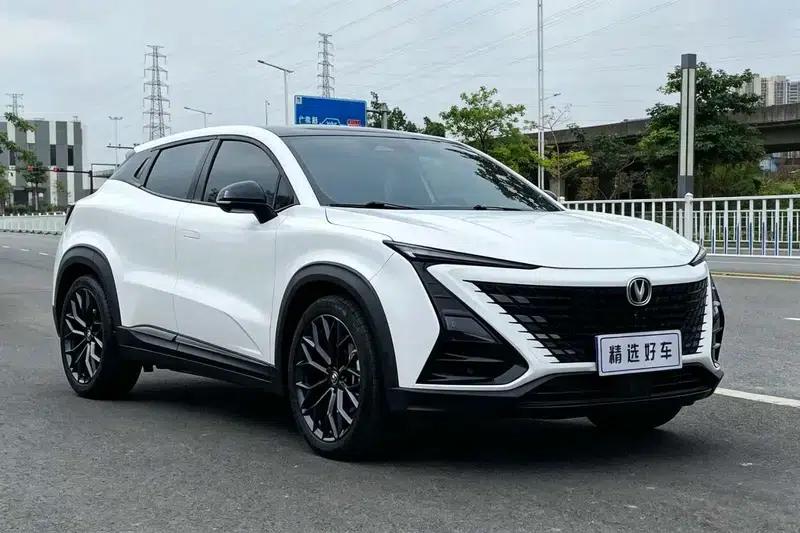 Changan UNI-T 2022 2.0T Premium Edition — миниатюра 3