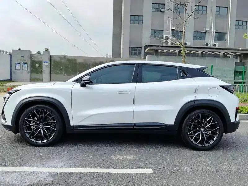 Changan UNI-T 2022 2.0T Premium Edition — миниатюра 4