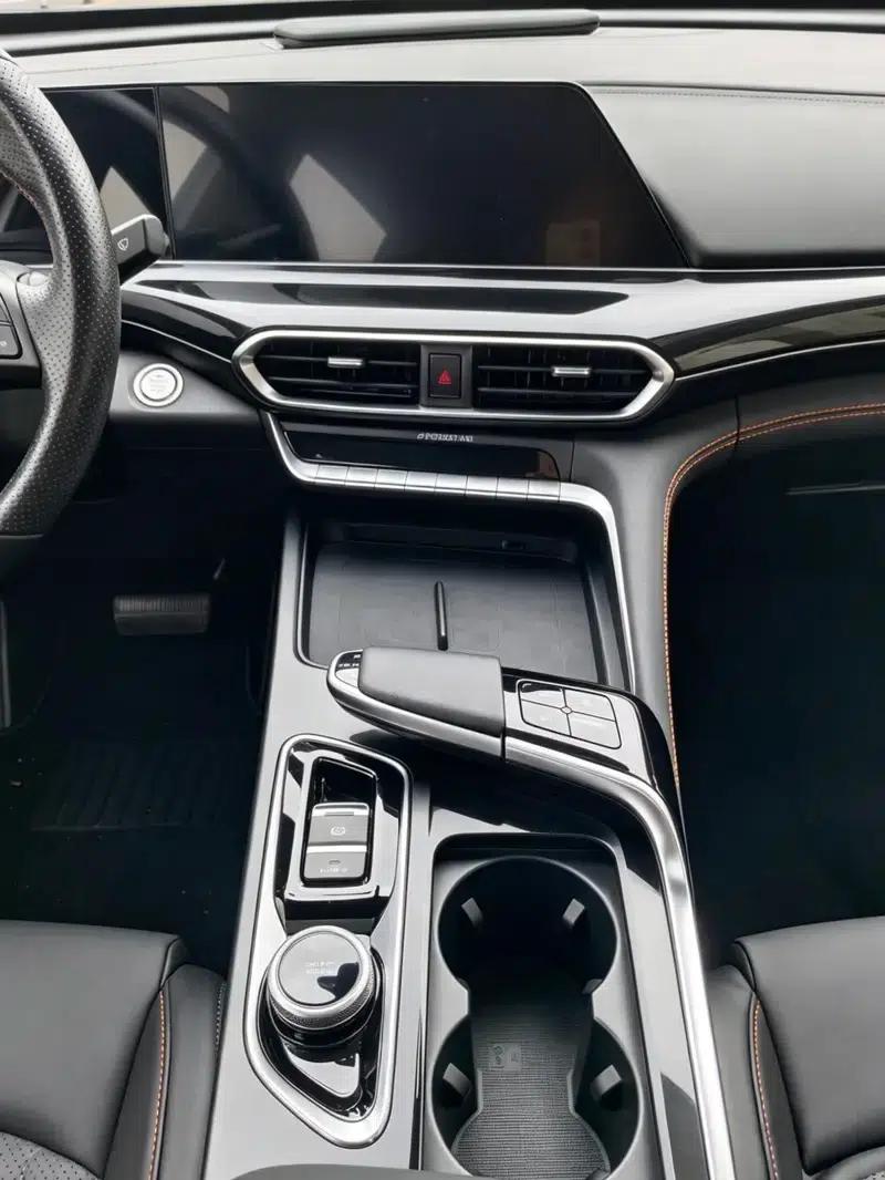 Changan UNI-T 2022 2.0T Premium Edition — миниатюра 10