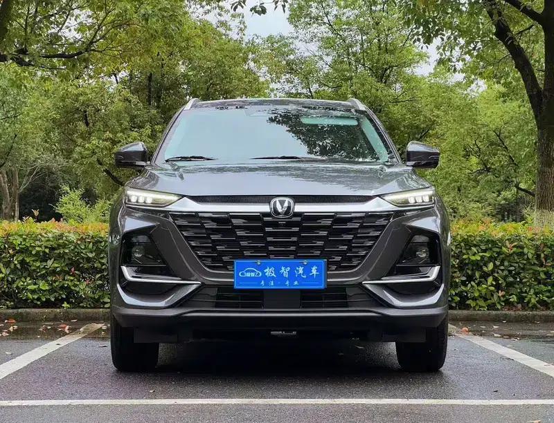 Changan CS75 2026 PRO 1.5T DCT Premium Edition 7-seater — миниатюра 2