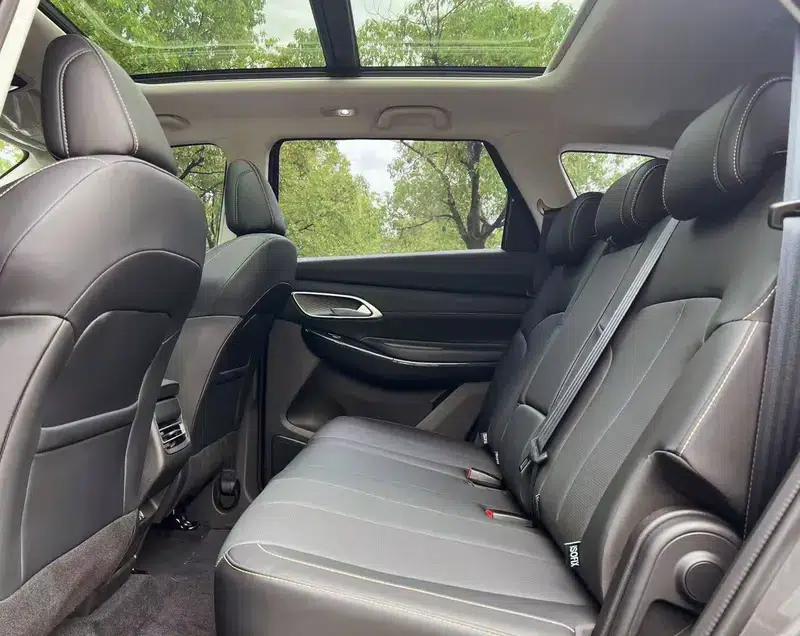 Changan CS75 2026 PRO 1.5T DCT Premium Edition 7-seater — миниатюра 16