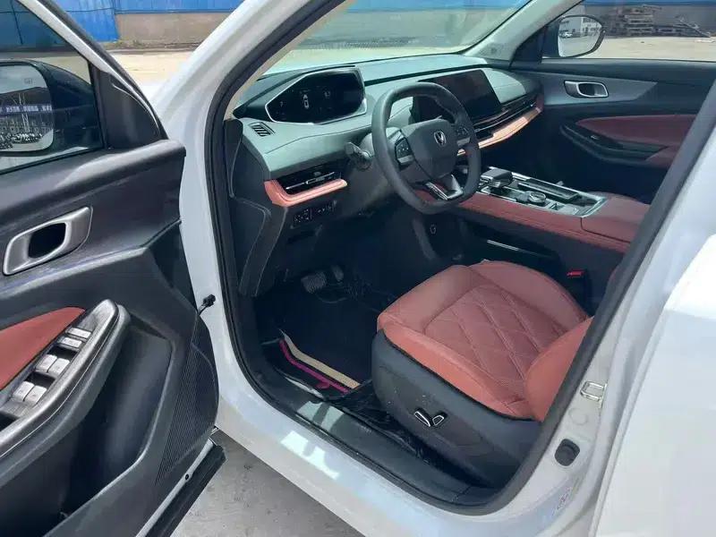 Changan CS55 PLUS 2024 Model, Third Generation 1.5T DCT Premium Edition — миниатюра 8