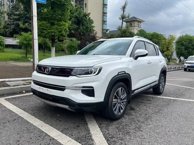 Changan CS35 PLUS 2019 1.4T DCT Coolpad Blue Whale Edition — миниатюра 1
