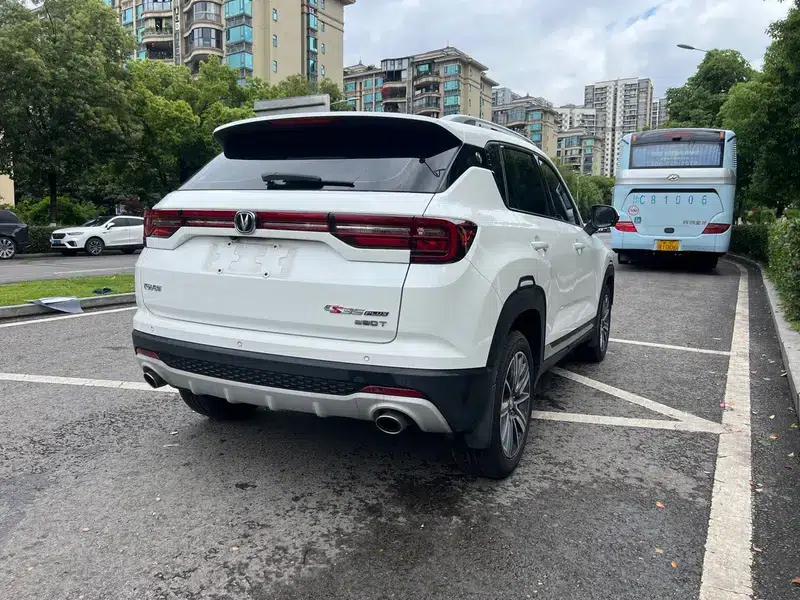 Changan CS35 PLUS 2019 1.4T DCT Coolpad Blue Whale Edition — миниатюра 7