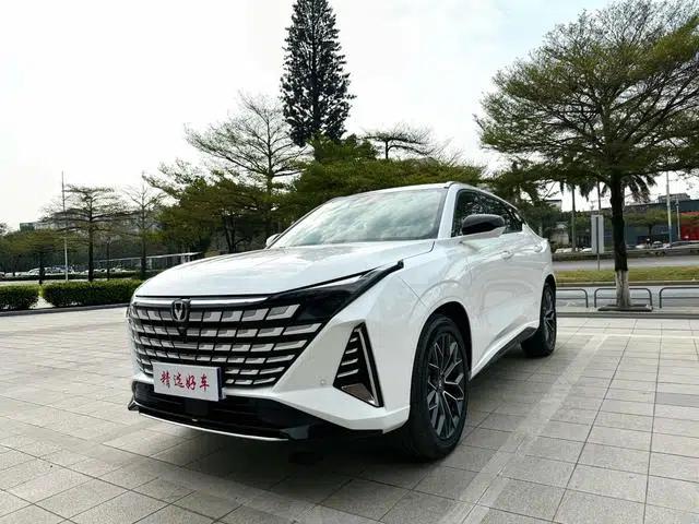 Changan UNI-Z 2025 1.5T DCT Premium Edition