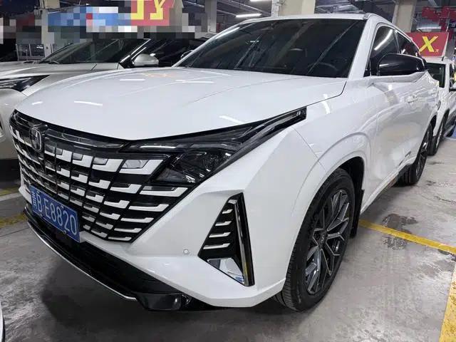 Changan UNI-Z 2025 1.5T DCT Premium Edition