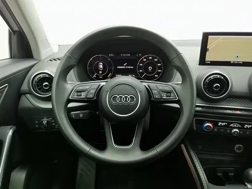 Audi Q2L e-tron 2019 Q2L e-tron Pure Electric Smart Edition — миниатюра 11