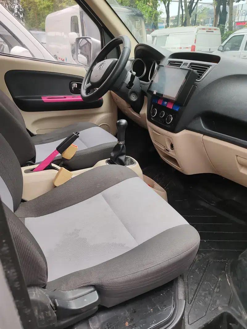 Ruixing M80 2019 Model 1.5L Basic 4-Seat Single Oven Air Conditioning National VI Flat Top Rear Hatchback DAM15KR — миниатюра 4