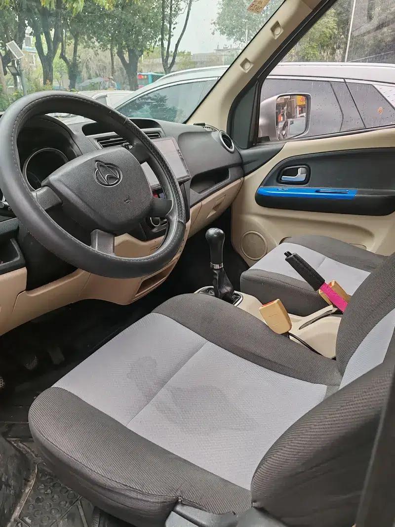 Ruixing M80 2019 Model 1.5L Basic 4-Seat Single Oven Air Conditioning National VI Flat Top Rear Hatchback DAM15KR — миниатюра 6