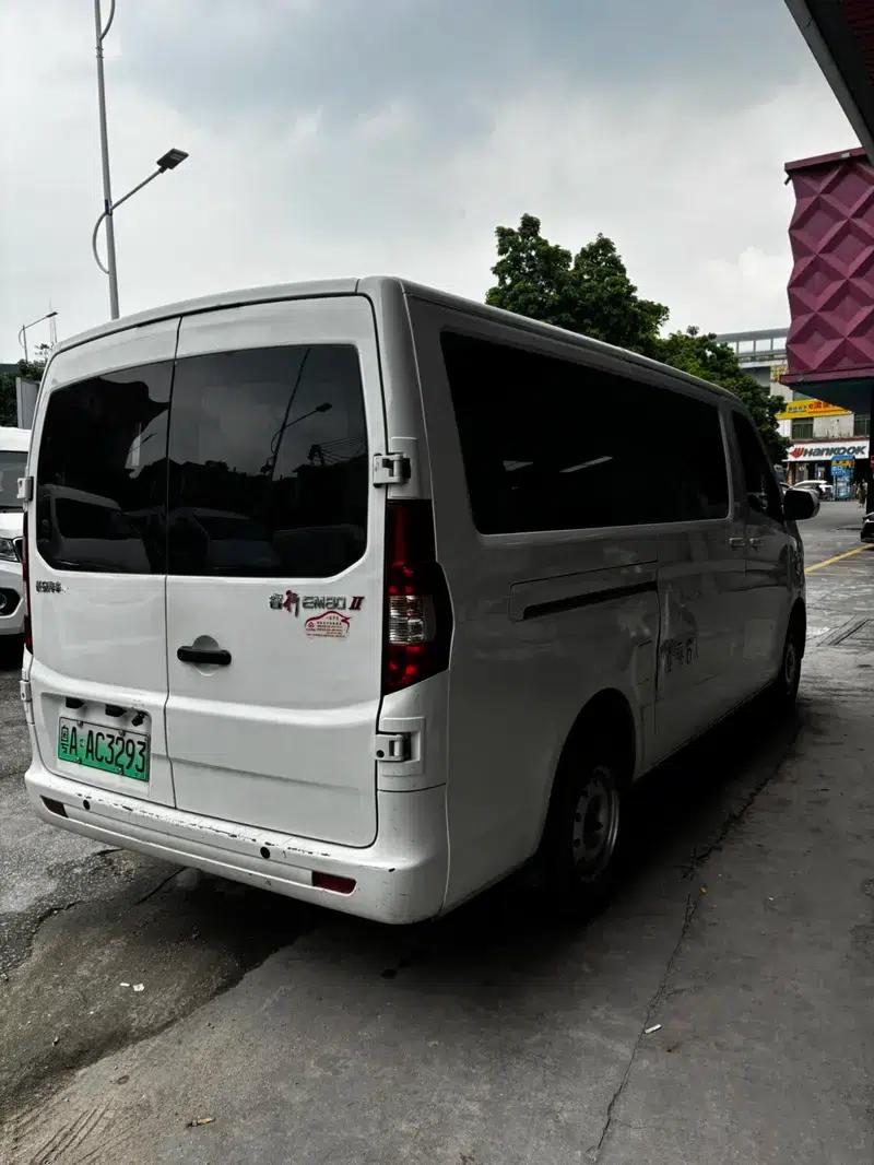 Ruixing EM80 2025 Elite Edition, 6-seater, 300km/h, double doors, 70kW — миниатюра 6