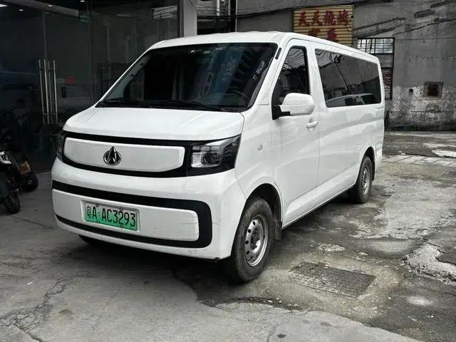 Ruixing EM80 2025 Elite Edition, 6-seater, 300km/h, double doors, 70kW