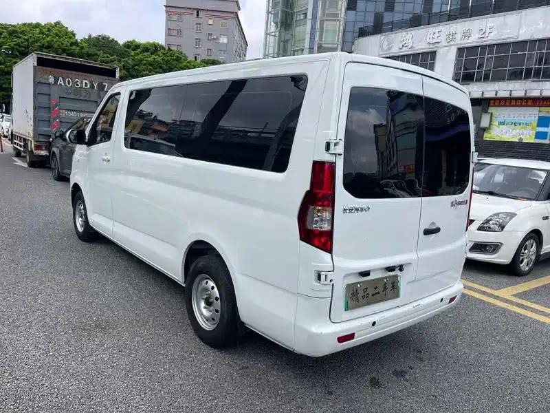 Ruixing EM80 2025 Elite Edition, 6-seater, 300km/h, double doors, 70kW — миниатюра 4