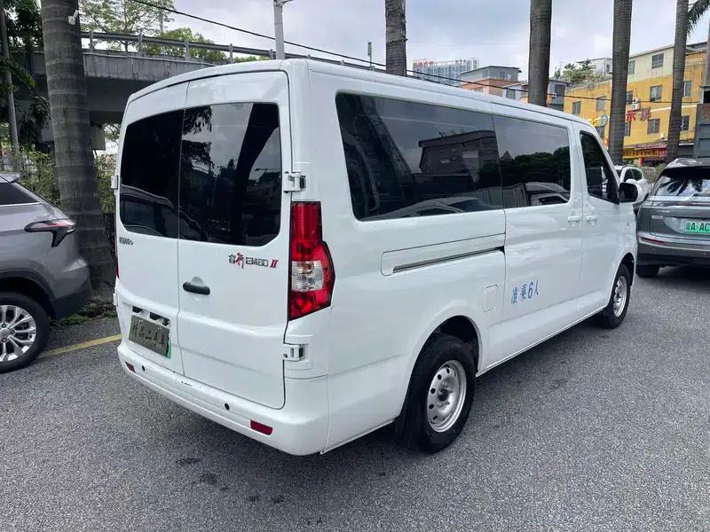 Ruixing EM80 2025 Elite Edition, 6-seater, 300km/h, double doors, 70kW — миниатюра 6
