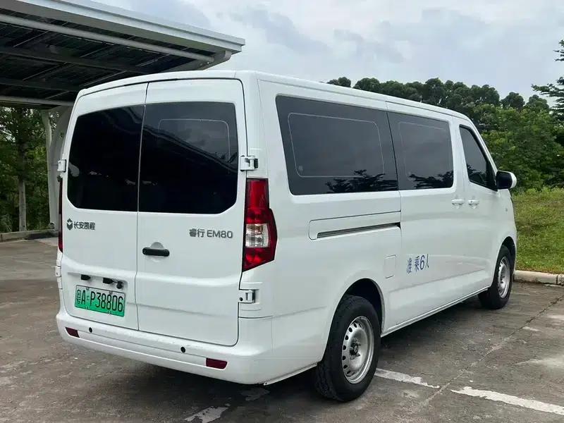 Ruixing EM80 2026 Passenger Edition Comfort 6-seater 380km/h Double Door Golden Bell Cover 50kWh — миниатюра 4