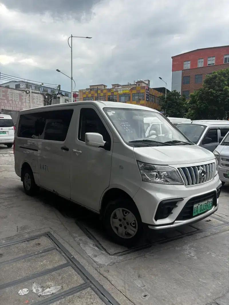 Ruixing EM80 2024 Comfort Model, Double Door, 6 Seats, 270km Range, 41.86kWh — миниатюра 3