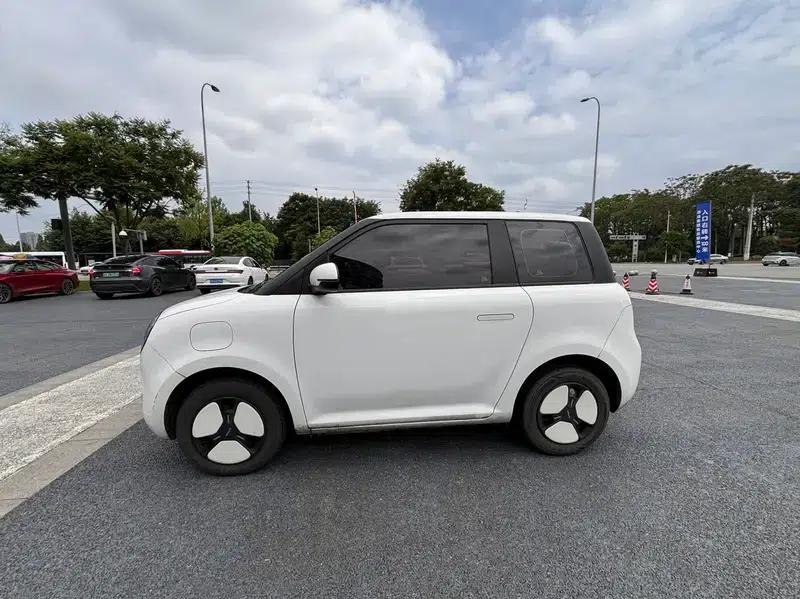 Changan Lumin 2022 Model 155km Sweet Edition — миниатюра 4