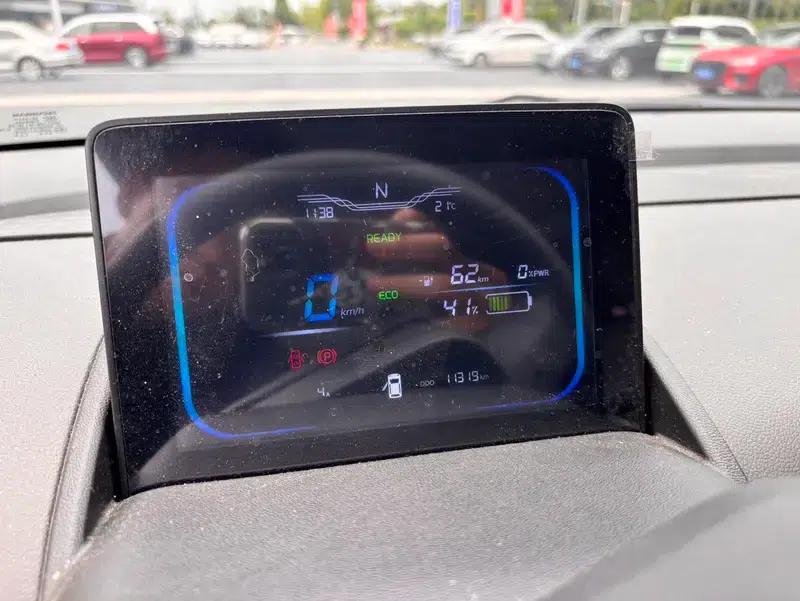 Changan Lumin 2022 Model 155km Sweet Edition — миниатюра 8