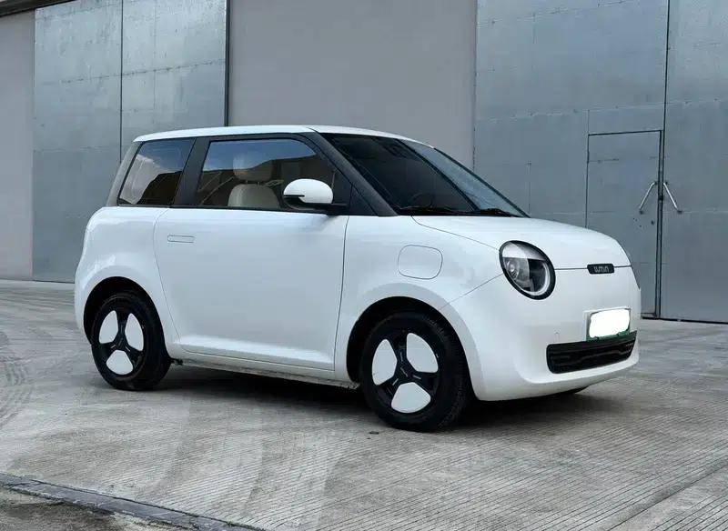 Changan Lumin 2024 Model 205km Orange Edition — миниатюра 3