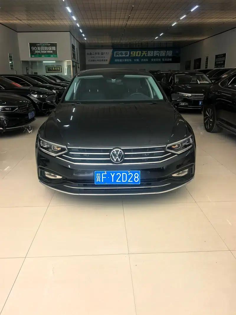2020 Volkswagen Passat 330TSI DSG Leading Edition — миниатюра 2