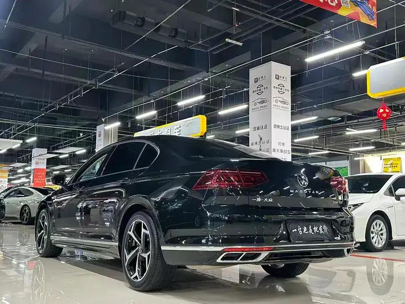 Volkswagen Magotan 2023 2 Millionth Unit Commemorative Edition 330TSI DSG Luxury — миниатюра 4