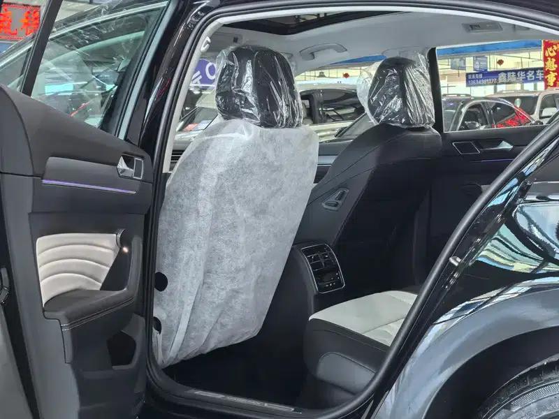 2026 Volkswagen Magotan 30 Million Unit Selection Edition 380TSI DSG Luxury — миниатюра 8