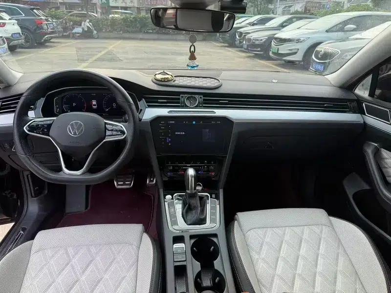 Volkswagen Magotan 2023 2 Millionth Unit Commemorative Edition 330TSI DSG Luxury — миниатюра 11
