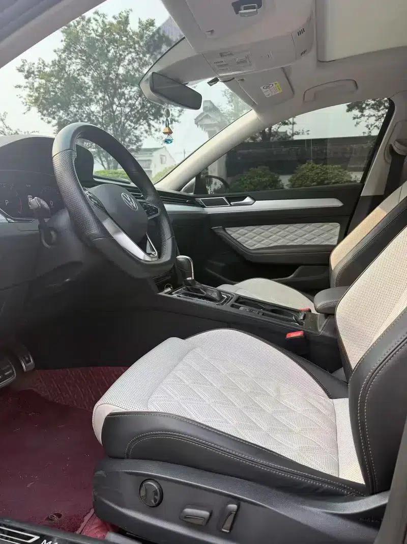 Volkswagen Magotan 2023 2 Millionth Unit Commemorative Edition 330TSI DSG Luxury — миниатюра 13