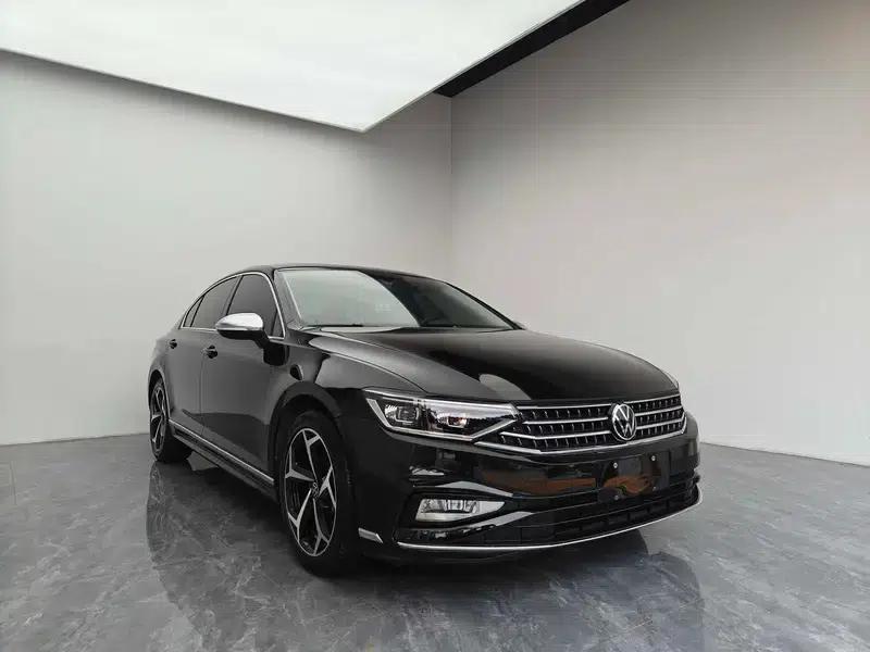 Volkswagen Magotan 2023 2 Millionth Unit Commemorative Edition 330TSI DSG Leading Model — миниатюра 3