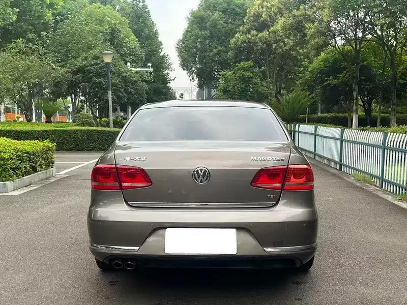 2013 Volkswagen Passat 1.8TSI Comfort — миниатюра 5