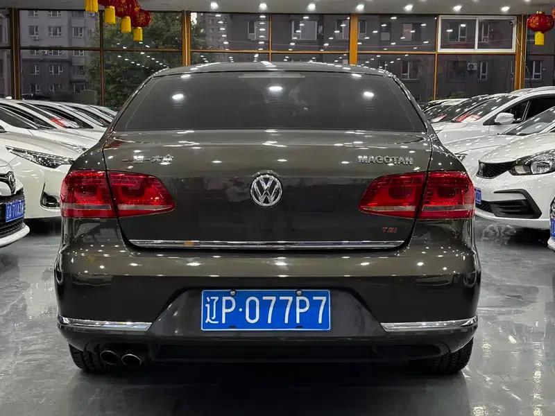 2013 Volkswagen Passat 2.0TSI Premium — миниатюра 5