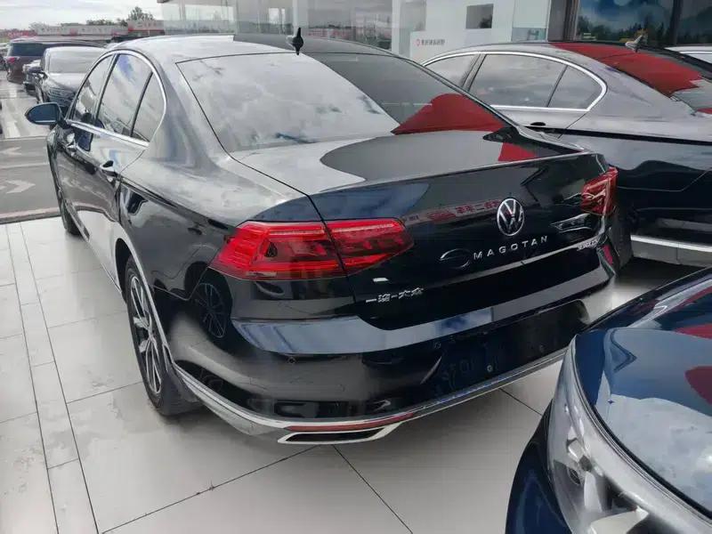 2020 Volkswagen Passat 330TSI DSG Leading Edition — миниатюра 4