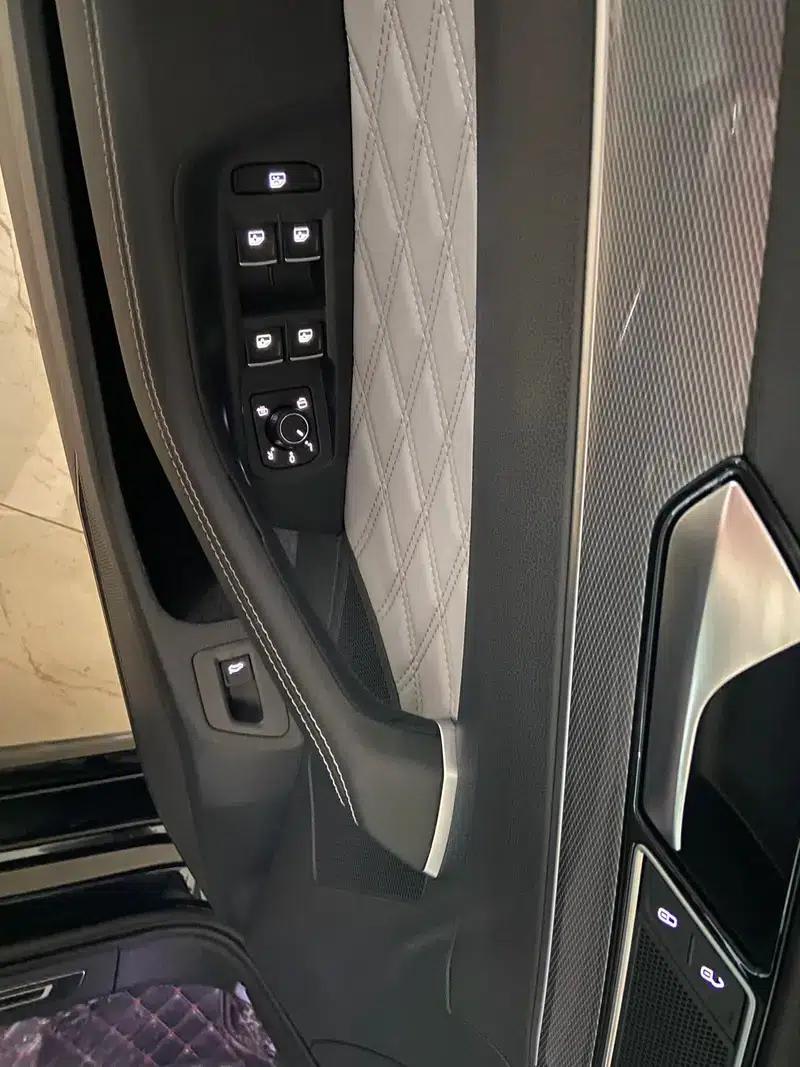 Magotan 2023 2 Millionth Unit Commemorative Edition 280TSI DSG Leading Model — миниатюра 13