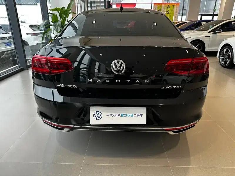 2020 Volkswagen Passat 330TSI DSG Luxury — миниатюра 5