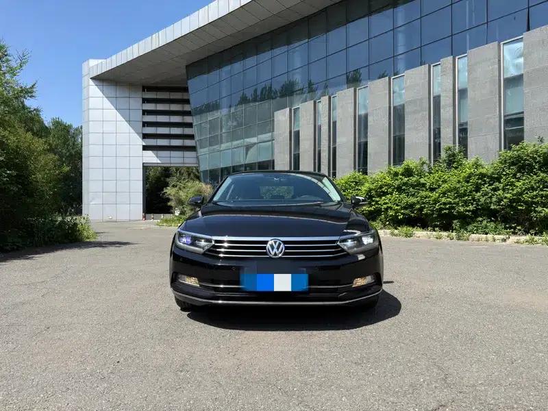2018 Volkswagen Magotan 330TSI DSG Luxury — миниатюра 2