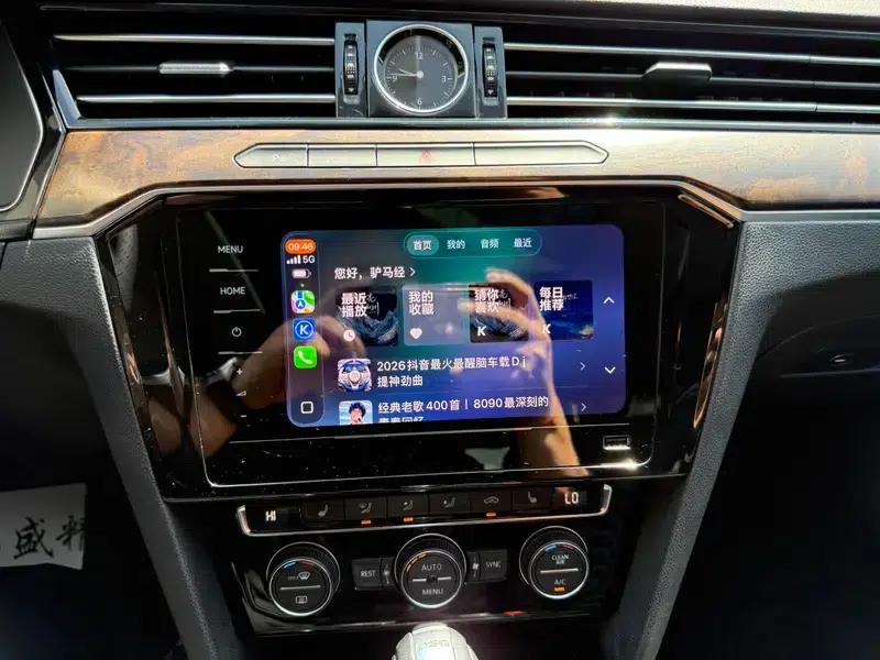 2018 Volkswagen Magotan 330TSI DSG Luxury — миниатюра 11