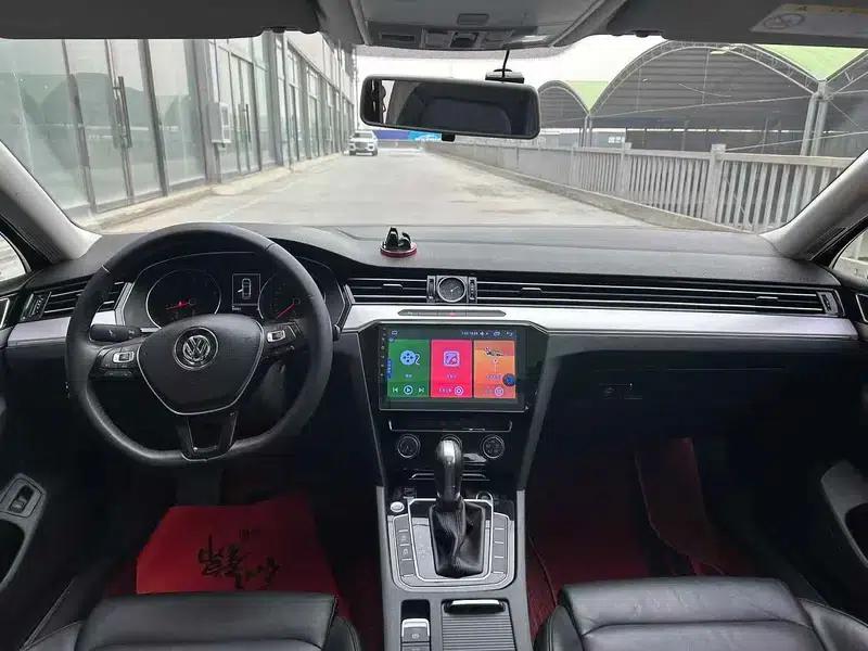 2017 Volkswagen Magotan 330TSI DSG Leading Edition — миниатюра 7